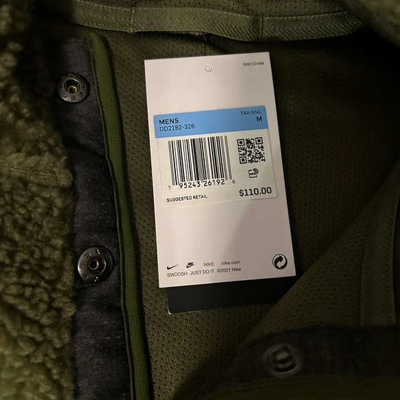 Nike Yoga Sherpa Pullover - Picture 4 of 9